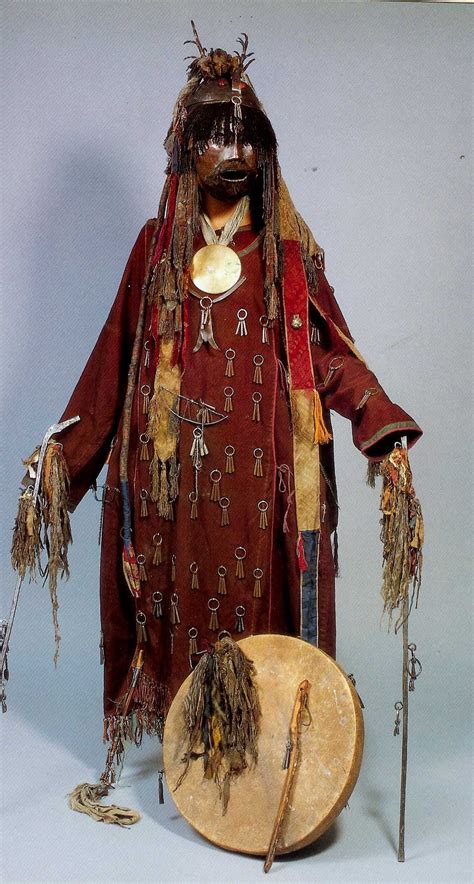 Pagan ceremonial clothing
